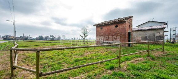 Studio à San Pietro in Casale, Italy No. 139659 2