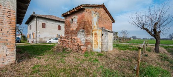 Studio à San Pietro in Casale, Italy No. 139659 3