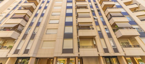 3 rooms Apartment in Rome, Italy No. 277560 3