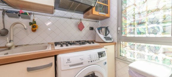 3 rooms Apartment in Rome, Italy No. 277560 12