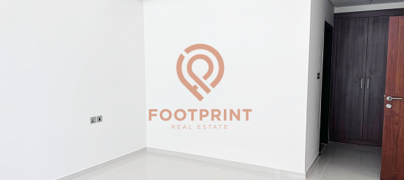 Apartamento de 1 dormitorio en Dubai, UAE No. 24082 2