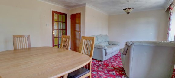 3 bedrooms House in New Romney, United Kingdom No. 10855 2