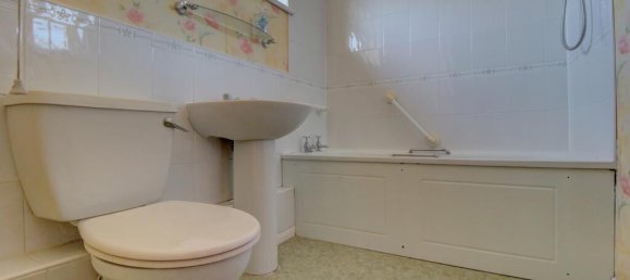 3 bedrooms House in New Romney, United Kingdom No. 10855 10