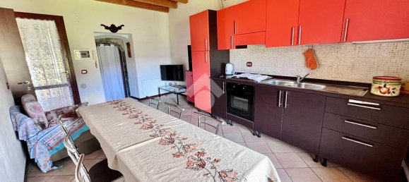 4 غرف نوم منزل في Solto Collina, Italy رقم 211474 16