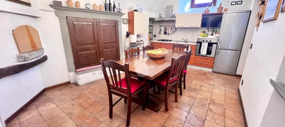 4 غرف نوم منزل في Solto Collina, Italy رقم 211474 6