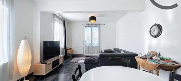 3 chambres Maison de ville à Saint-André-les-Vergers, France No. 242529 12