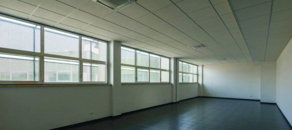 5-Zimmer Büro in Pontassieve, Italy, Nr. 12040 2