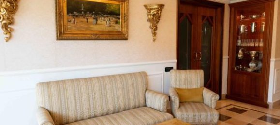 6 rooms Apartment in Naples, Italy No. 138011 7