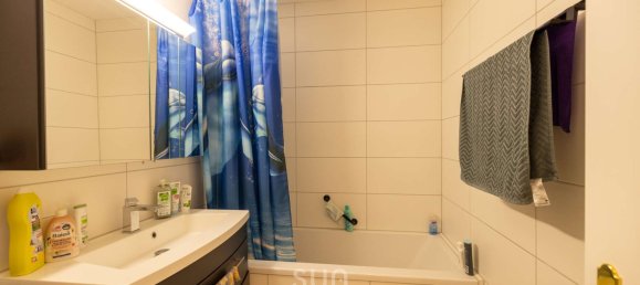 Apartamento de 2 habitaciónes en Frankfurt am Main, Germany No. 12472 12