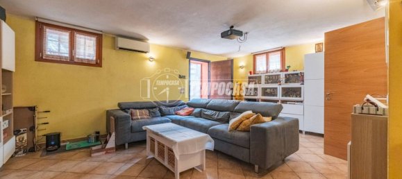 2 bedrooms Villa in Abbiategrasso, Italy No. 354562 7