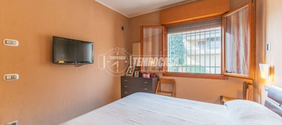 2 bedrooms Villa in Abbiategrasso, Italy No. 354562 21