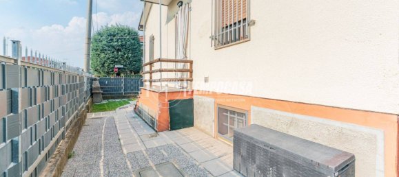 2 bedrooms Villa in Abbiategrasso, Italy No. 354562 27
