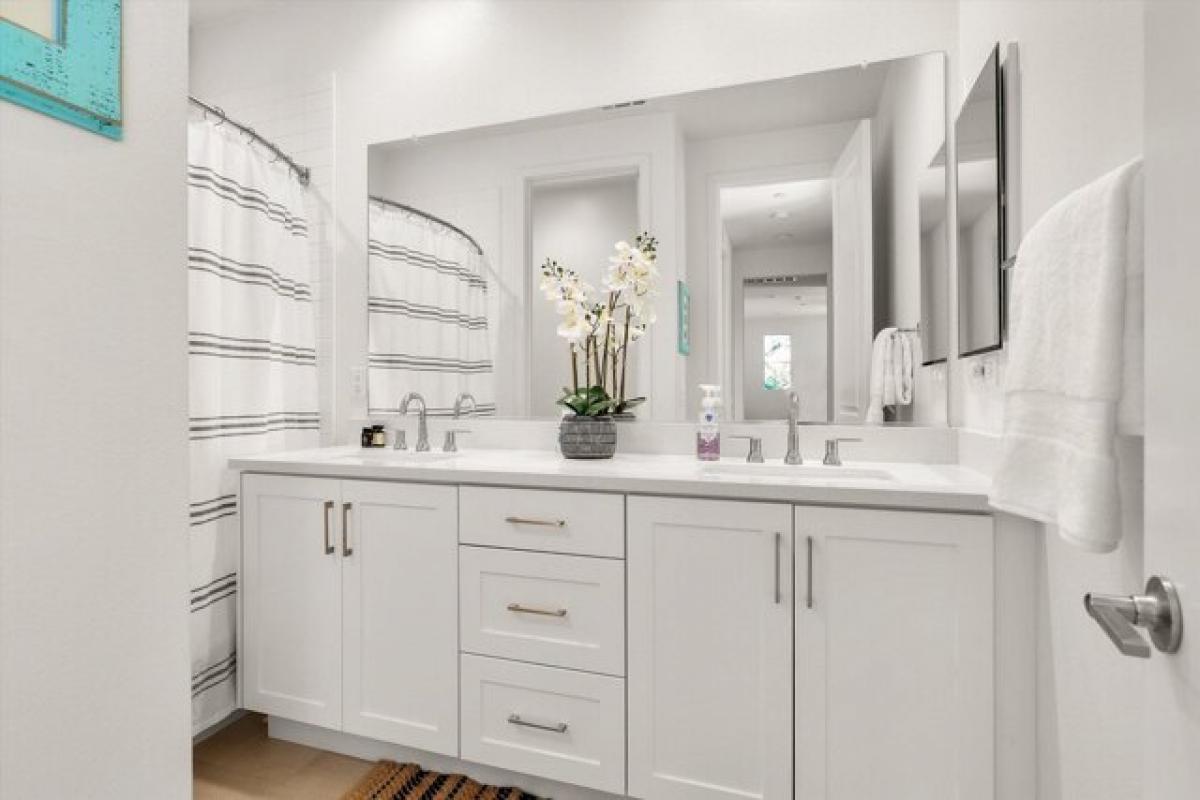 4 bedrooms House in Carpinteria, USA No. 373002