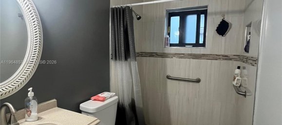 3 bedrooms Villa for sale in Miami, Miami-Dade, Florida, USA № 614392 17