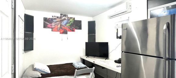 3 bedrooms Villa for sale in Miami, Miami-Dade, Florida, USA № 614392 21