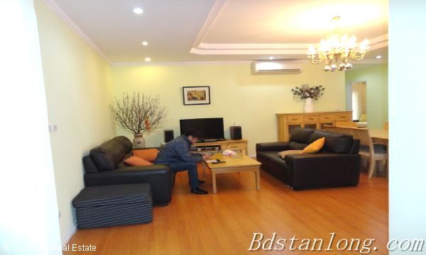 3 bedrooms Apartment in Cau Giay, Vietnam No. 6497