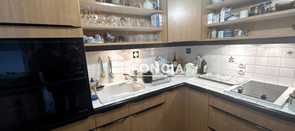 1 bedroom Apartment in Mont-Saint-Aignan, France No. 353944 4