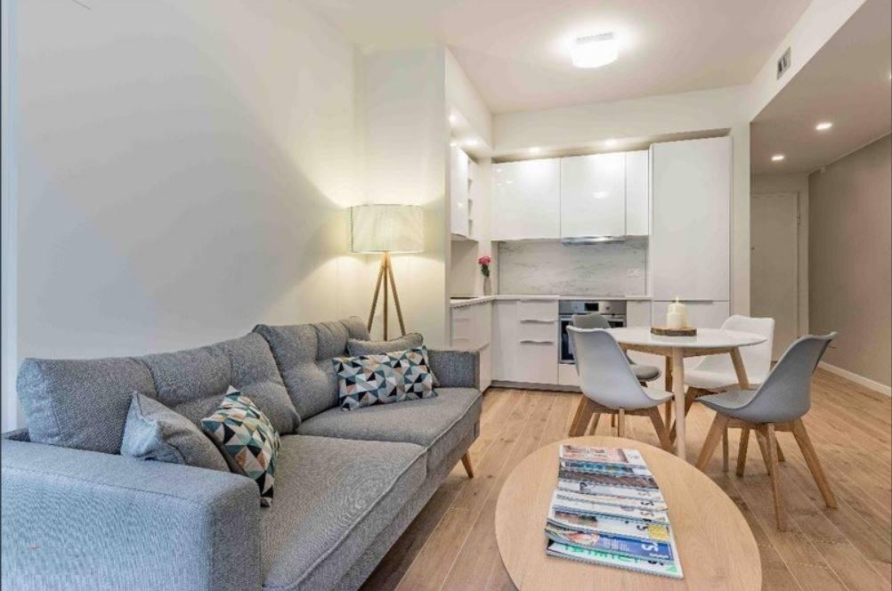 Apartamento de 2 habitaciónes en Bergamo, Italy No. 38957