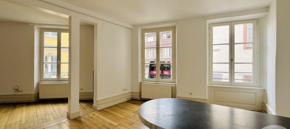 2 Schlafzimmer Wohnung in Strasbourg, France, Nr. 240946 3
