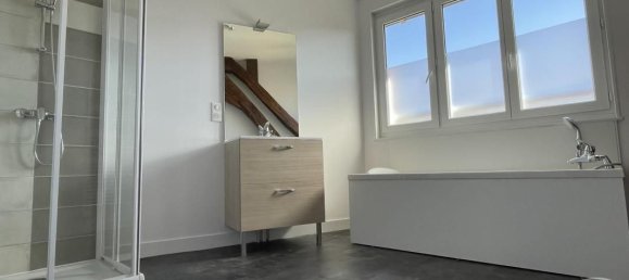 3 chambres Duplex à Châteauroux, France No. 96843 2