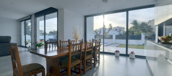 Casa T5 em Empuriabrava, Spain N.º 84547 8