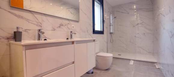 Casa T5 em Empuriabrava, Spain N.º 84547 12