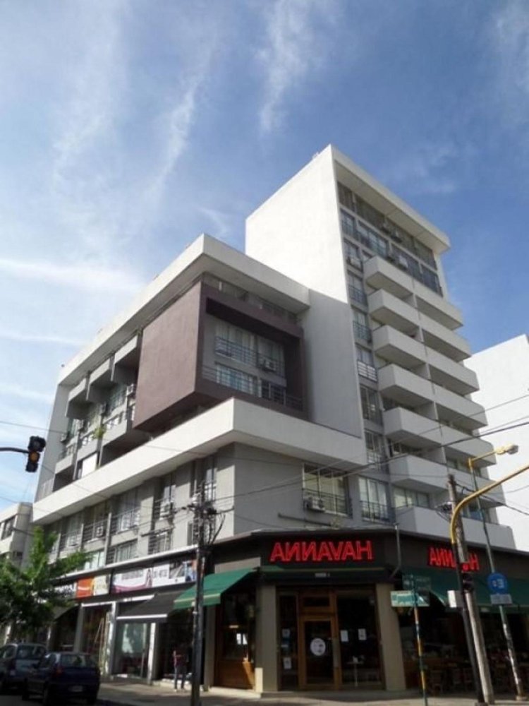 Studio in General San Martin, Argentina, Nr. 2108