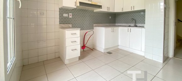 2 bedrooms Villa in The Springs, UAE No. 94541 15