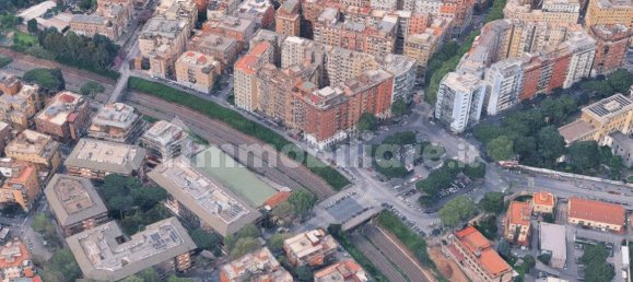 1 room Commercial property in Rome, Italy No. 294072 7