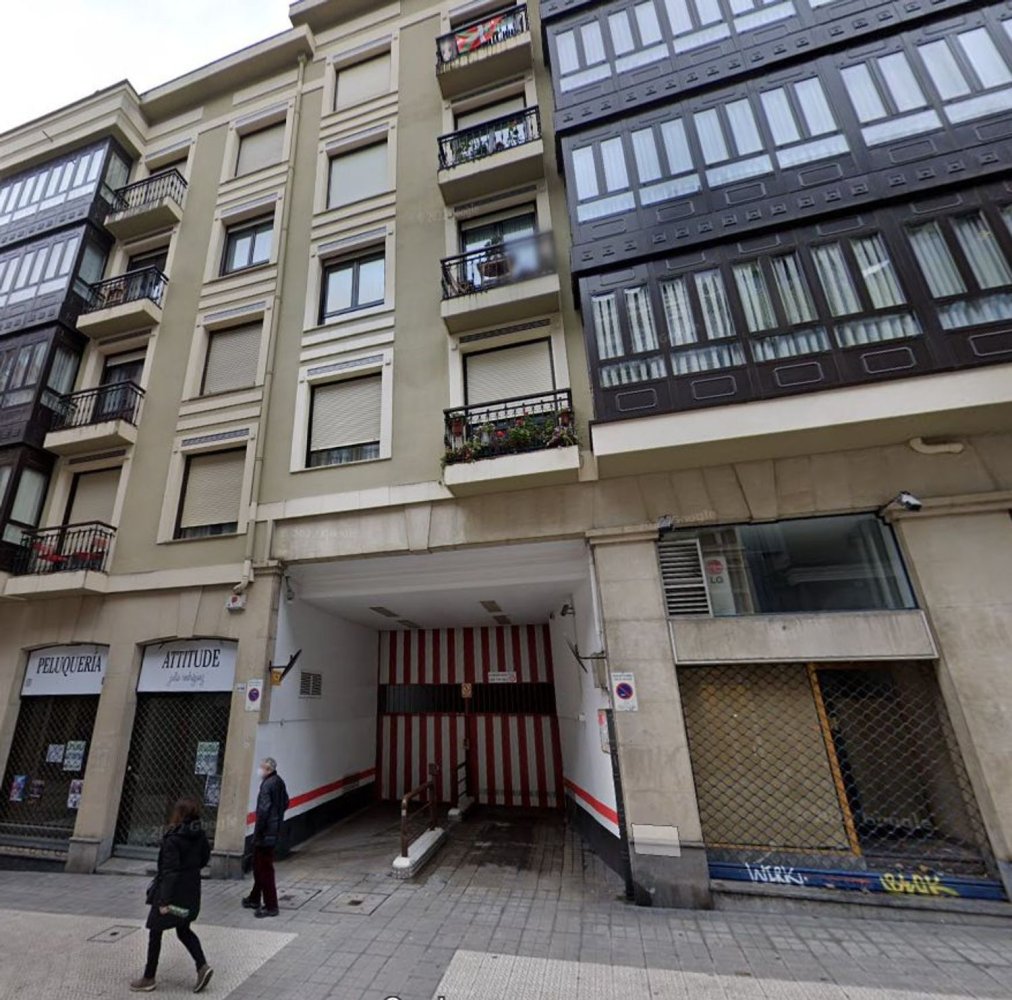 Garage à Basque Autonomous Community, Spain 15m² No. 227581