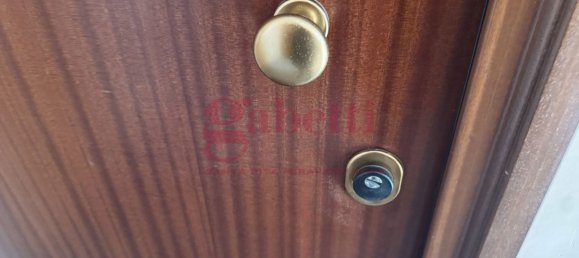 1 bedroom Apartment in Turin, Italy No. 49367 6