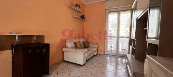 1 bedroom Apartment in Turin, Italy No. 49367 10