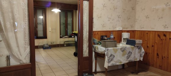 Дом с 6 спальнями в Сен-Жульен-сюр-Рессуз, Франция № 290878 7