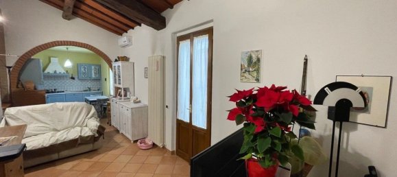 8 rooms Apartment in Siena, Italy No. 142494 3