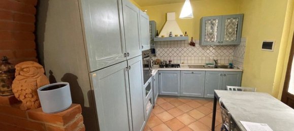 8 rooms Apartment in Siena, Italy No. 142494 5