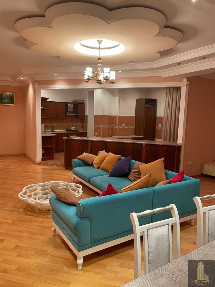 2 Schlafzimmer Wohnung in Nasimi, Azerbaijan, Nr. 2125
