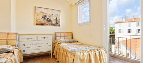 Квартира с 3 спальнями в Канны, Франция № 760 3