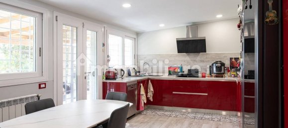 3 bedrooms Villa in Ariccia, Italy No. 356424 9