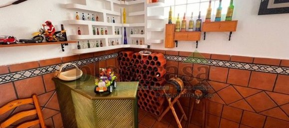 4 Schlafzimmer Haus in Huelva, Spain, Nr. 187838 8