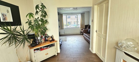 4 bedrooms House in Sheffield, United Kingdom No. 2157 3