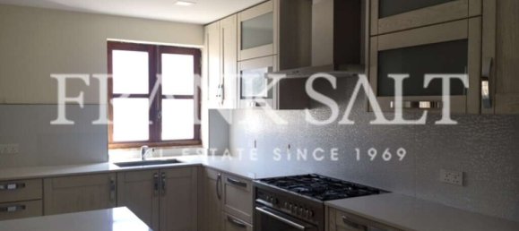 Квартира с 3 спальнями в Виктория, Мальта № 5598 4