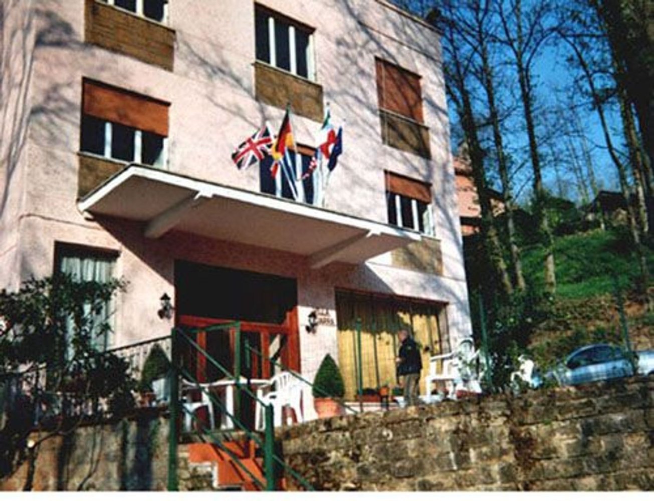 1500m² Building in Monte Porzio Catone, Italy No. 404205