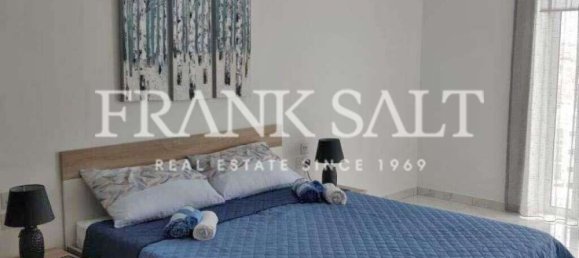 3 bedrooms Penthouse in Gzira, Malta No. 7033 16