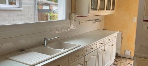 Villa de 5 divisões em Poix-de-Picardie, France N.º 330256 3