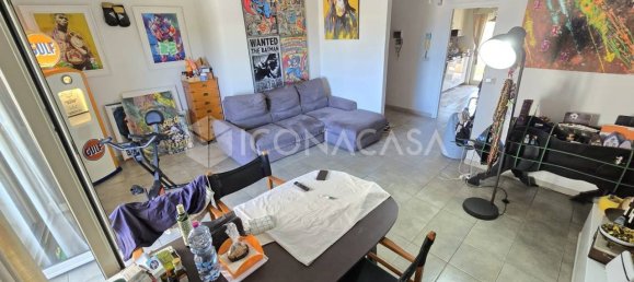 Apartamento de 4 habitaciónes en Molfetta, Italy No. 266715 16