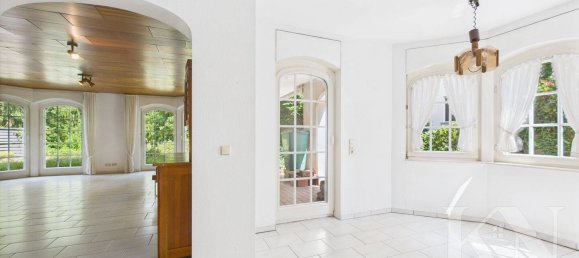 Таунхаус с 10 комнатами в Саарбрюккен, Германия № 351883 47