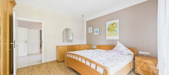 Таунхаус с 10 комнатами в Саарбрюккен, Германия № 351883 22