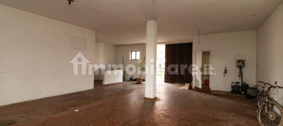 6 bedrooms Villa in Rodano, Italy No. 209328 48