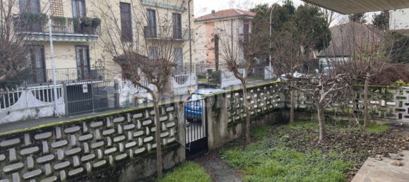 6 bedrooms Villa in Rodano, Italy No. 209328 4