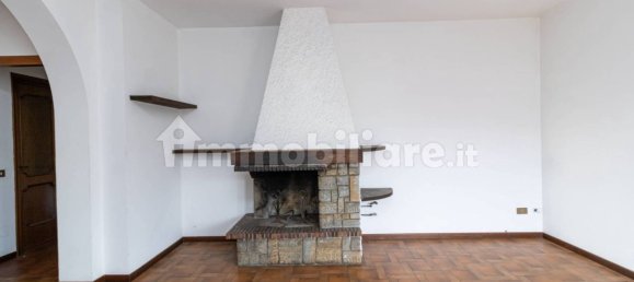 6 bedrooms Villa in Rodano, Italy No. 209328 16